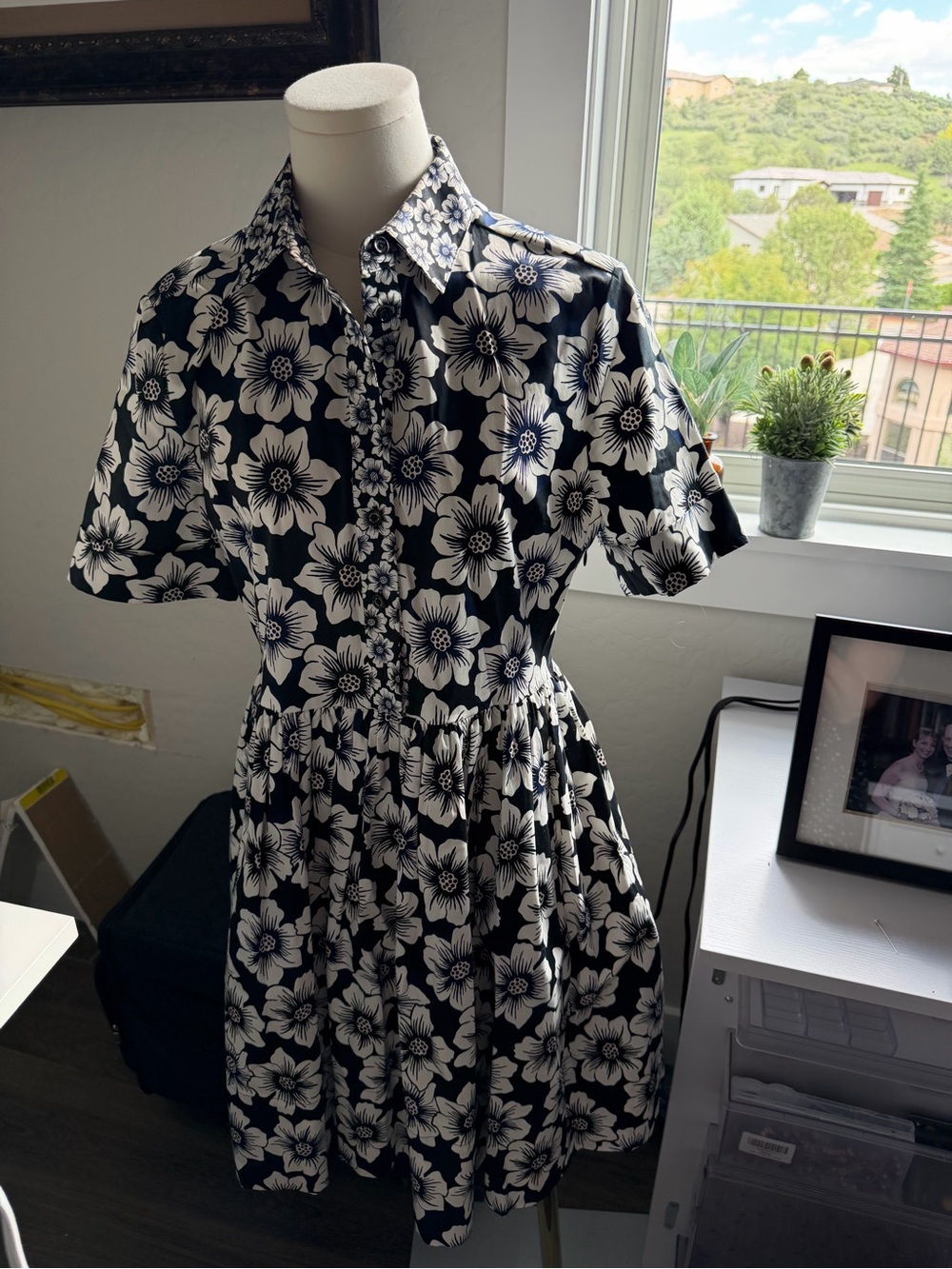 Kate Spade Black and White Floral Shirtwaist Dress